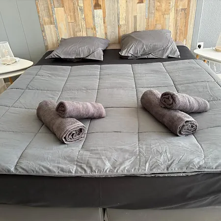 Apartment Naturiste *