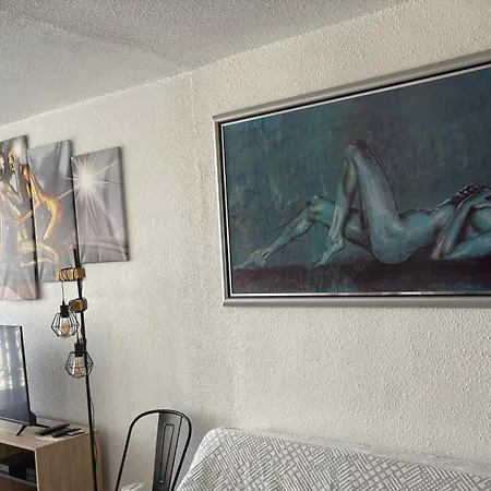 Naturiste Apartment *